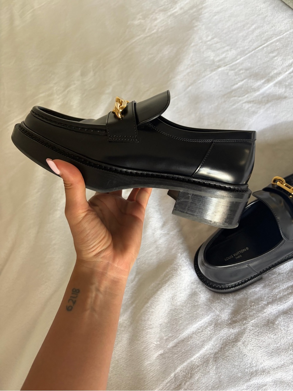Louis Vuitton Black Leather Loafers with Gold Chain Accent - Picture 3 of 7